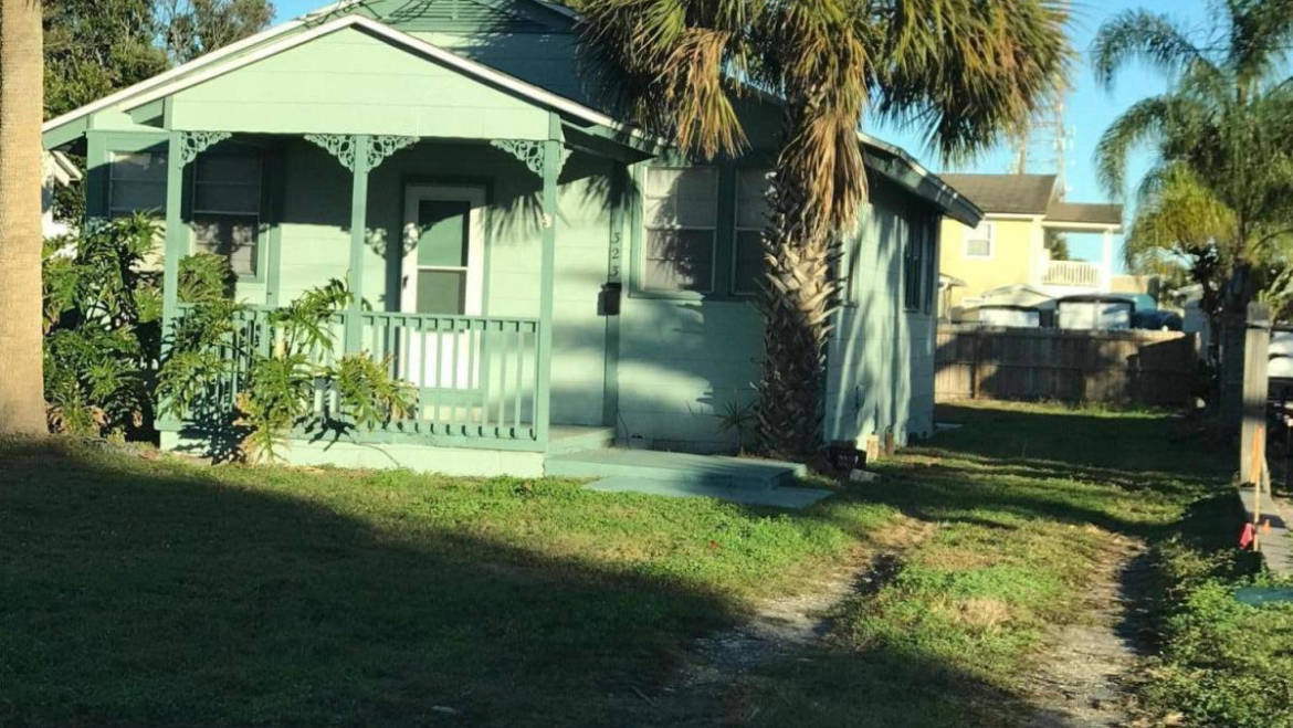 SOLD – Jacksonville Beach Commercial Zoning for this Street to Alley House